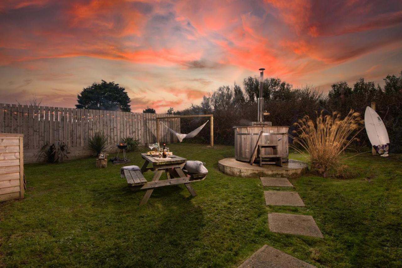 Wheal Rose -Beautifully Fitted Lodge Helston Cornwall ภายนอก รูปภาพ